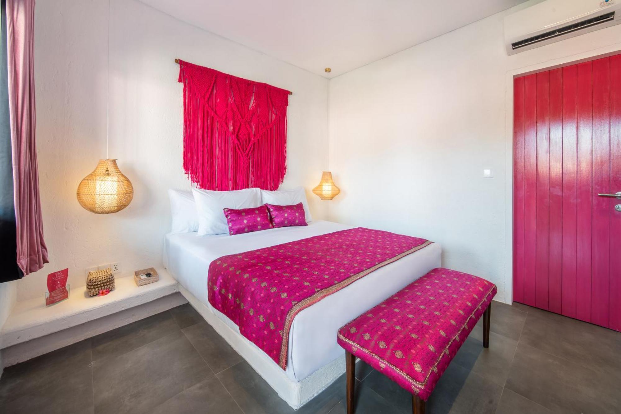 Bed and Breakfast Pinkprivate Balangan - For Cool Adults Only Jimbaran Exterior foto